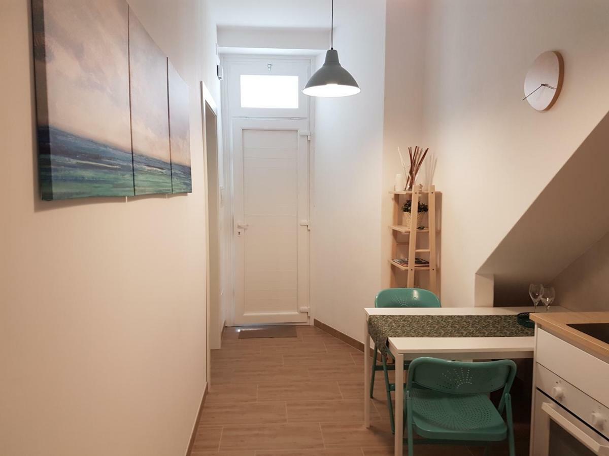 Casa Akire Syracuse